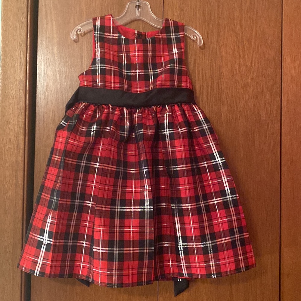 Red/black/ shiny silver threading dress